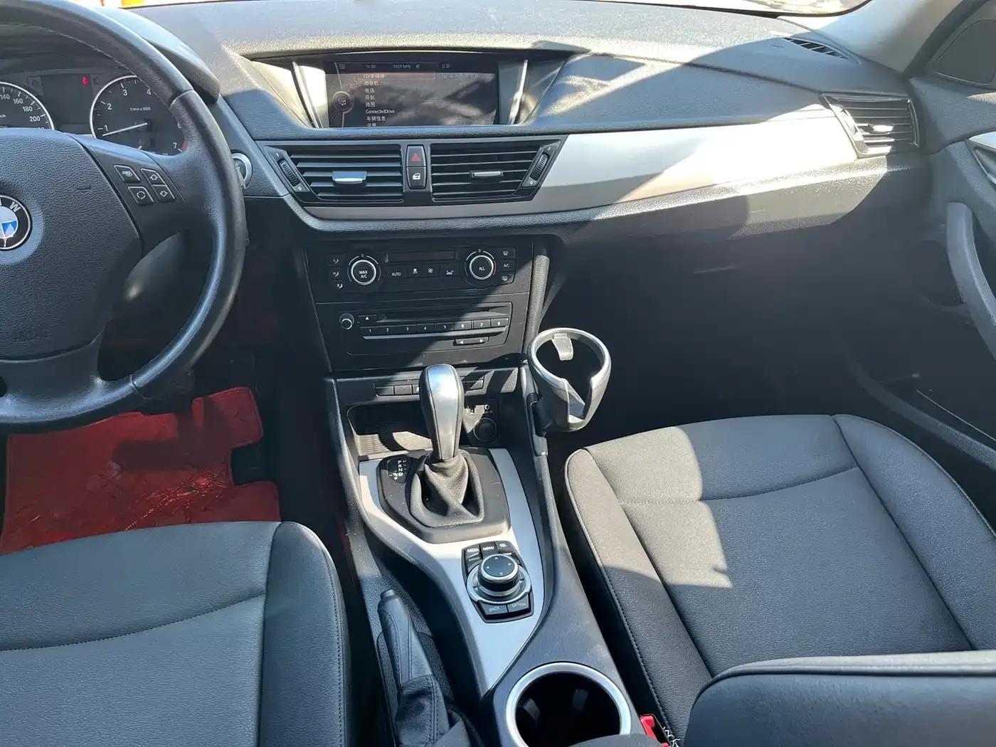 2012 BMW X1 Imported sDrive18i Luxury Model — миниатюра 18