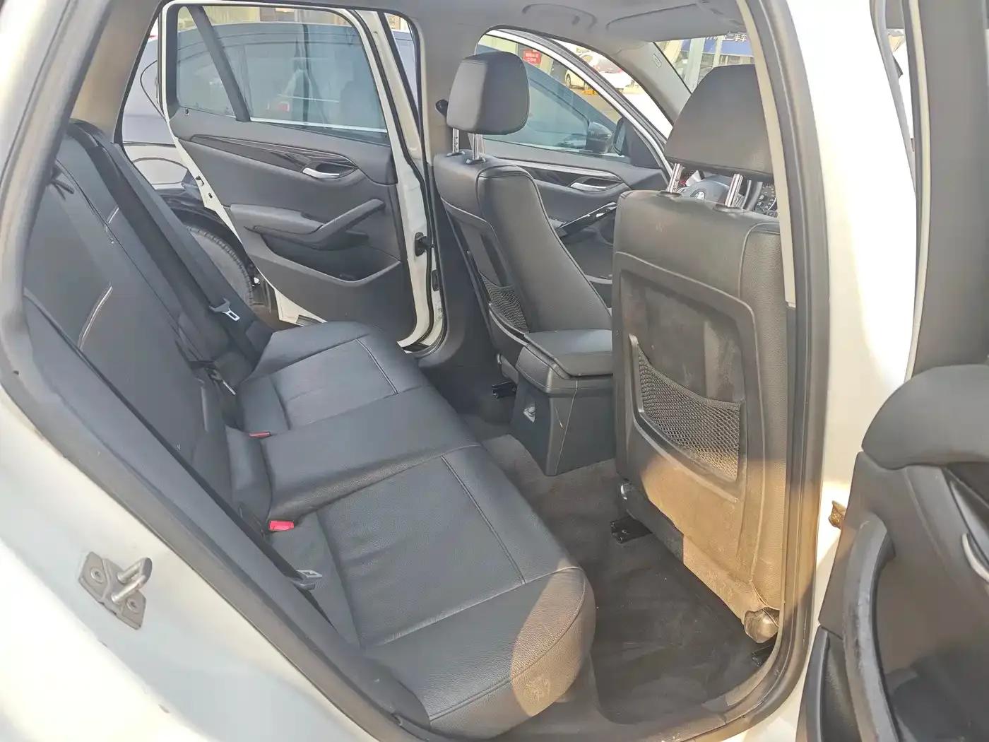 BMW X1 (Imported) 2012 xDrive20i — миниатюра 8