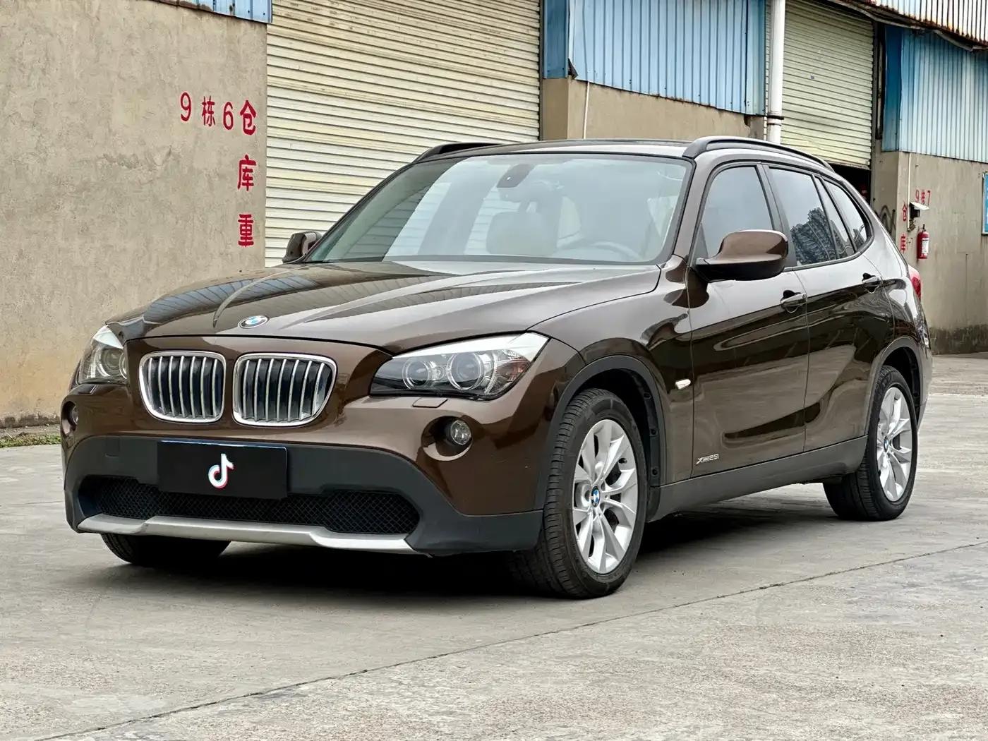 2012 BMW X1 xDrive20i (Imported) — миниатюра 1