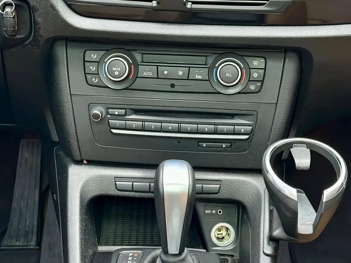 2012 BMW X1 xDrive20i (Imported) — миниатюра 14
