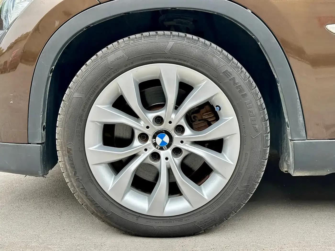 2012 BMW X1 xDrive20i (Imported) — миниатюра 16