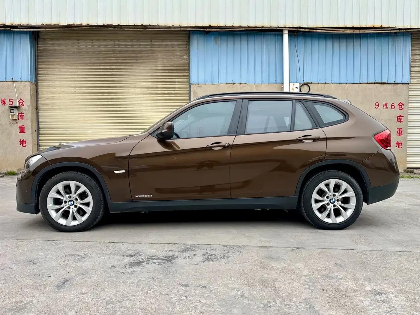 2012 BMW X1 xDrive20i (Imported) — миниатюра 4