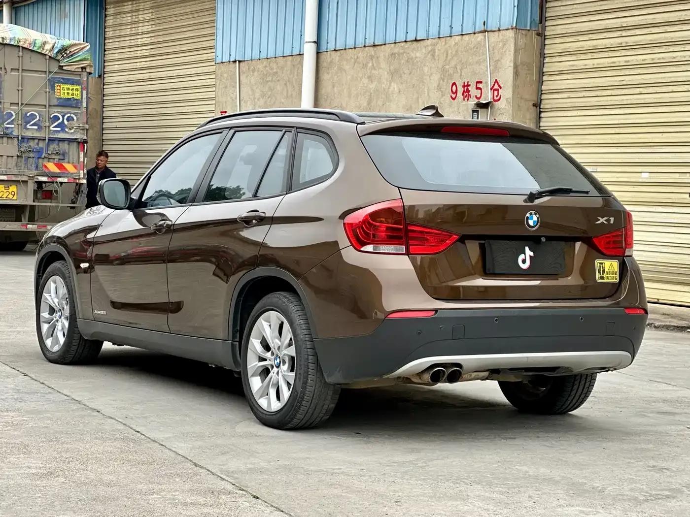 2012 BMW X1 xDrive20i (Imported) — миниатюра 7