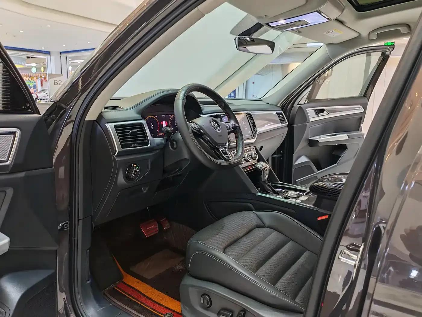 2020 Volkswagen Teramont Facelift 380TSI 4WD Luxury Edition — миниатюра 4