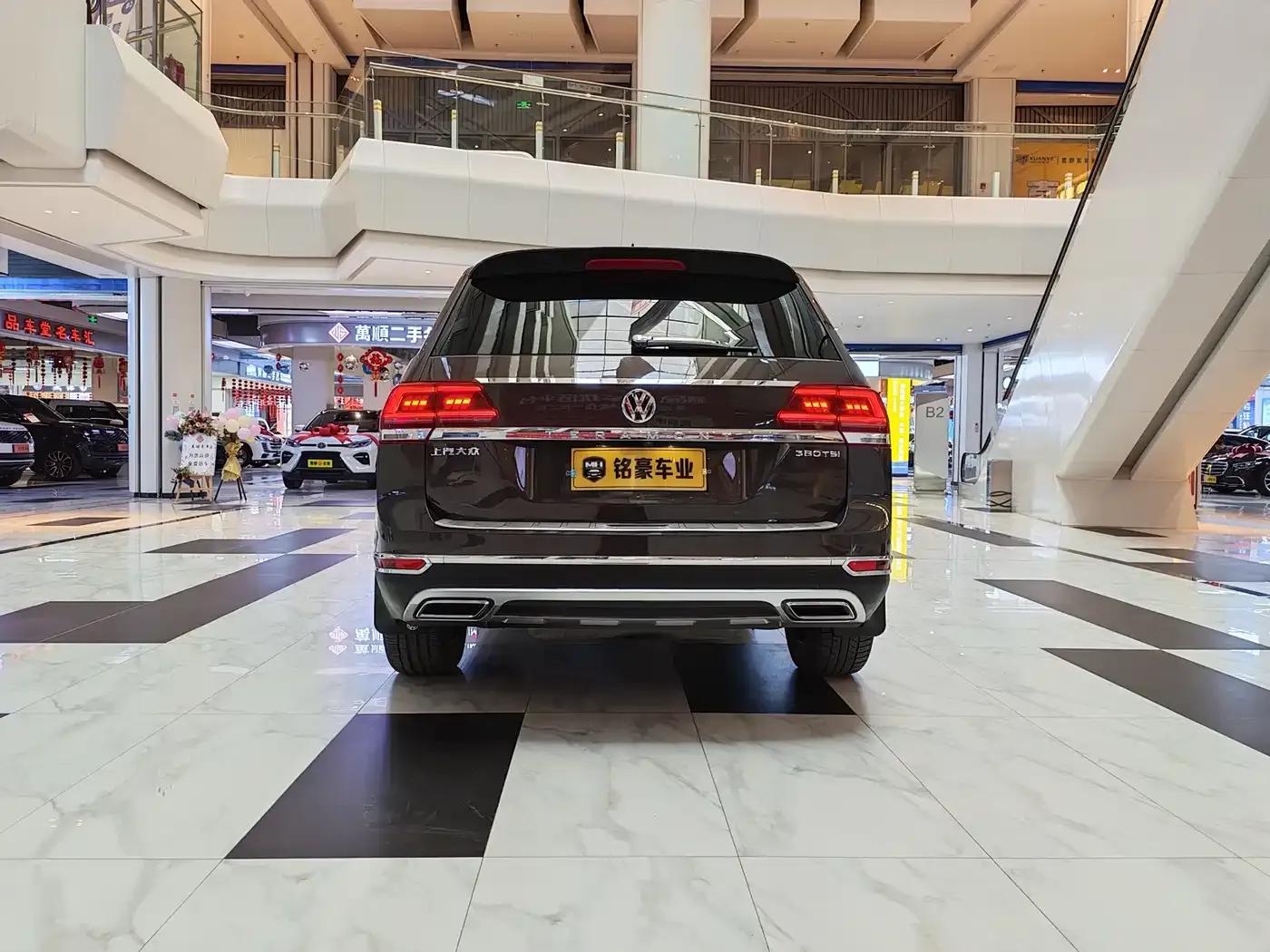 2020 Volkswagen Teramont Facelift 380TSI 4WD Luxury Edition — миниатюра 8