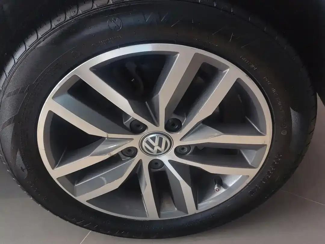2016 Golf 230TSI Automatic Luxury — миниатюра 8