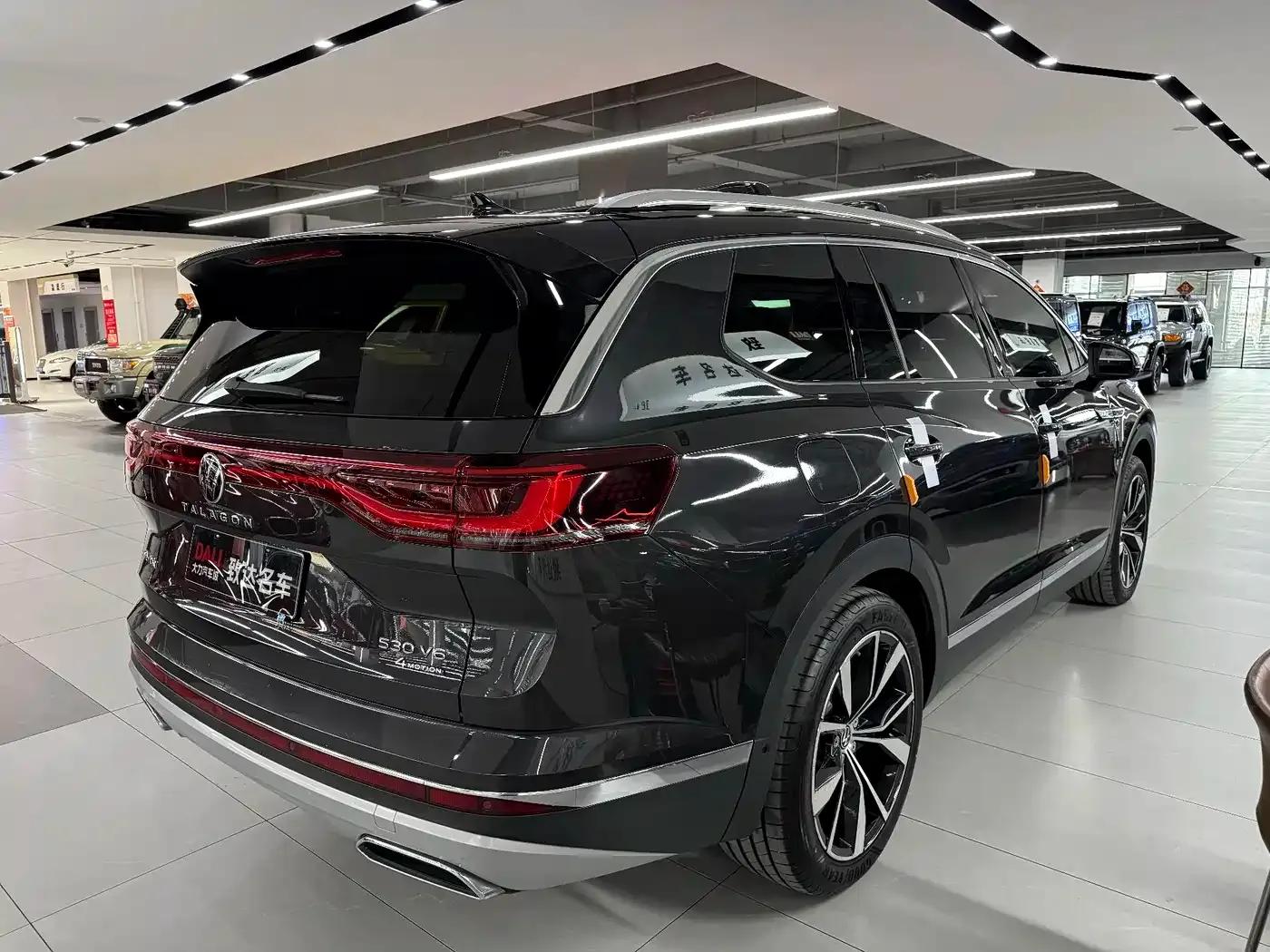 2022 Range Rover 530TSI AWD Flagship Pro 7-Seater — миниатюра 6