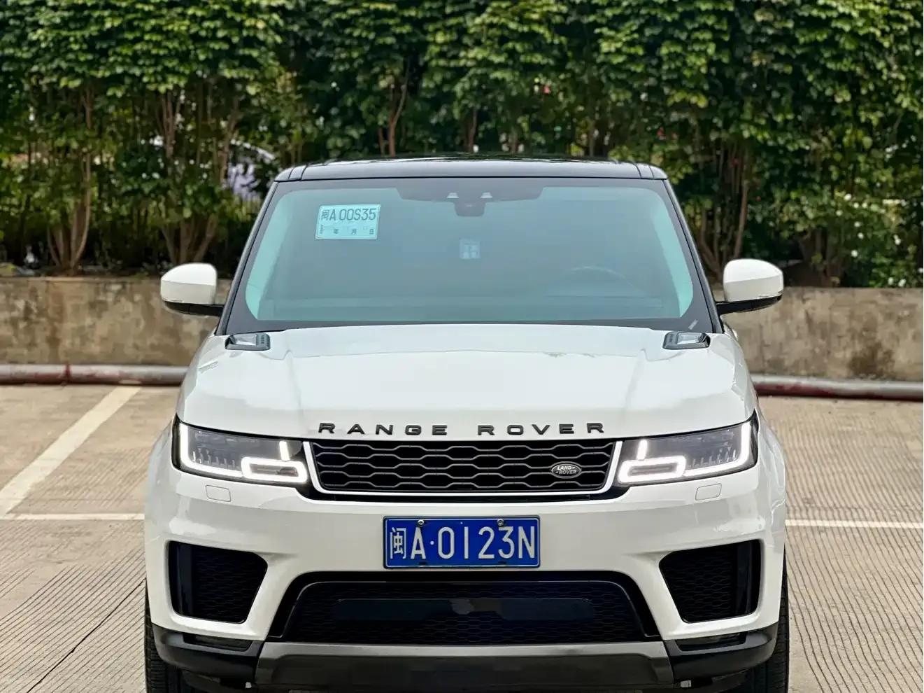 Range Rover Sport 2022 3.0 L6 SE — миниатюра 2