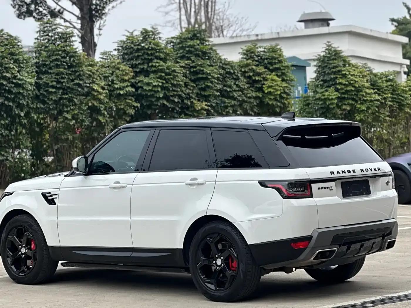 Range Rover Sport 2022 3.0 L6 SE — миниатюра 3