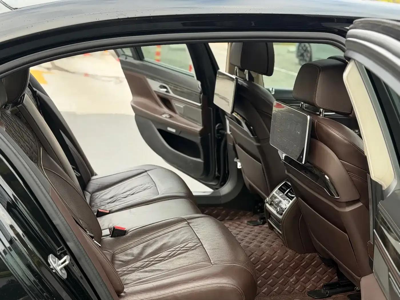 2016 BMW 7 Series 730Li Luxury — миниатюра 12