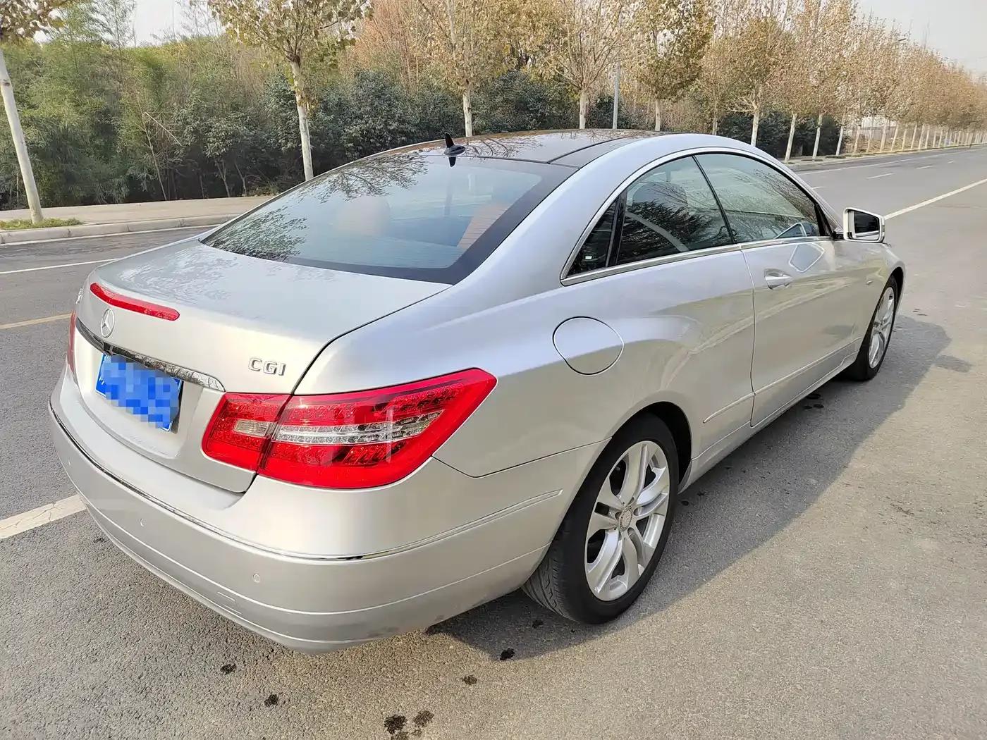 Imported Mercedes-Benz E-Class 2011 E 260 CGI Coupe — миниатюра 4