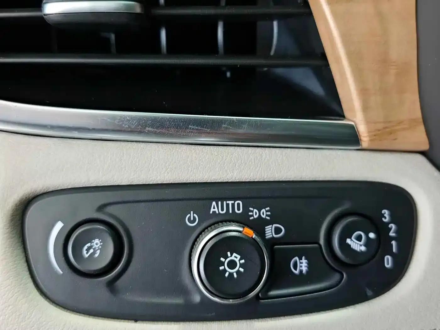 Buick GL8 2018 ES 28T Comfort Model (China VI Emission Standard) — миниатюра 15
