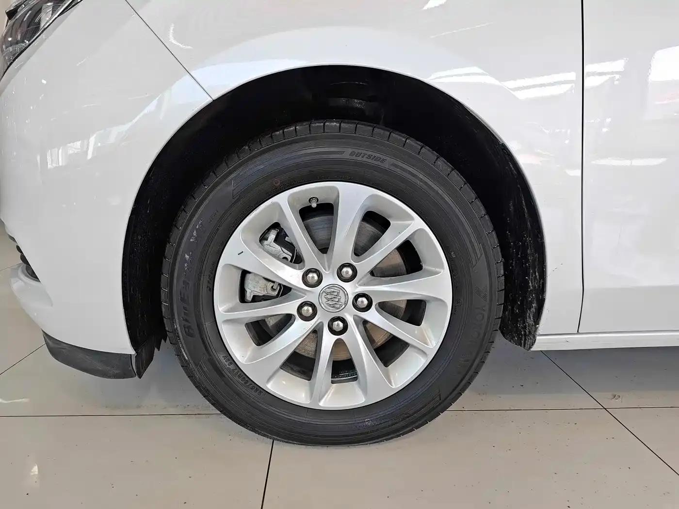 Buick GL8 2018 ES 28T Comfort Model (China VI Emission Standard) — миниатюра 18