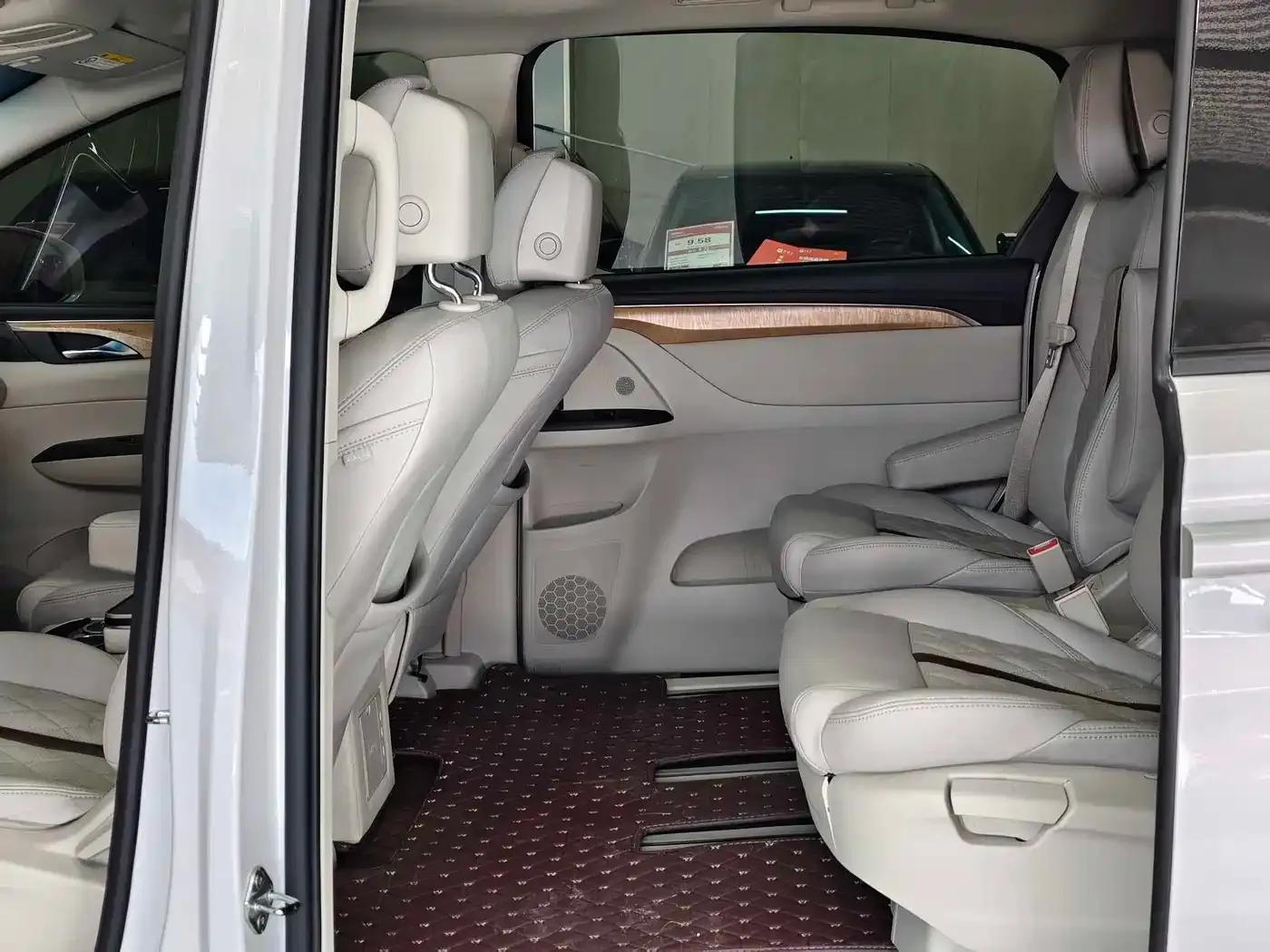 Buick GL8 2018 ES 28T Comfort Model (China VI Emission Standard) — миниатюра 10