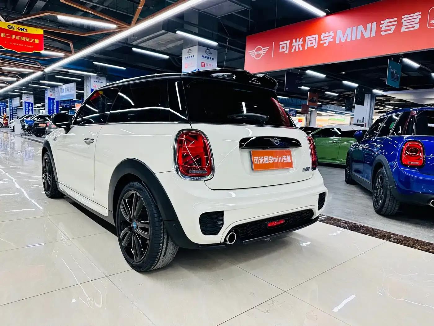 2021 MINI 1.5T COOPER Racer — миниатюра 3