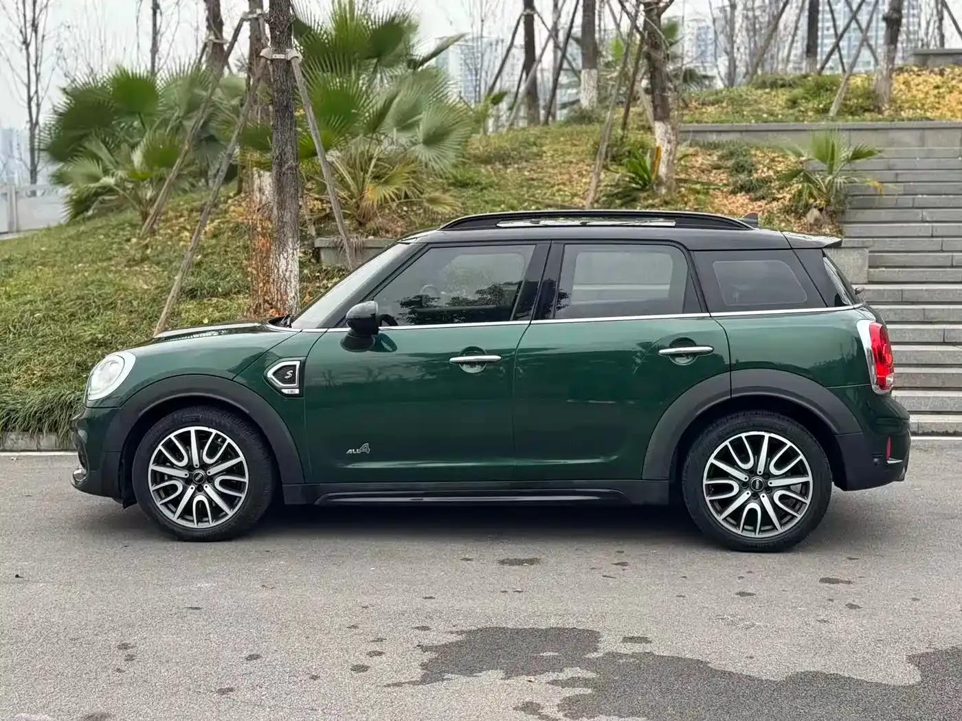 2017 MINI COUNTRYMAN 1.5T COOPER ALL4 Traveler — миниатюра 3