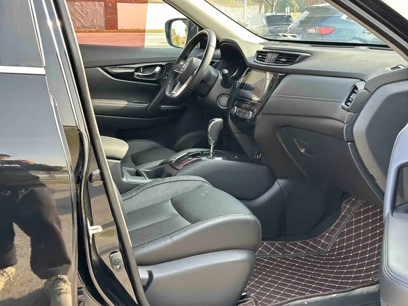 Nissan X-Trail 2019 2.0L CVT Smart Comfort Edition 2WD — миниатюра 8