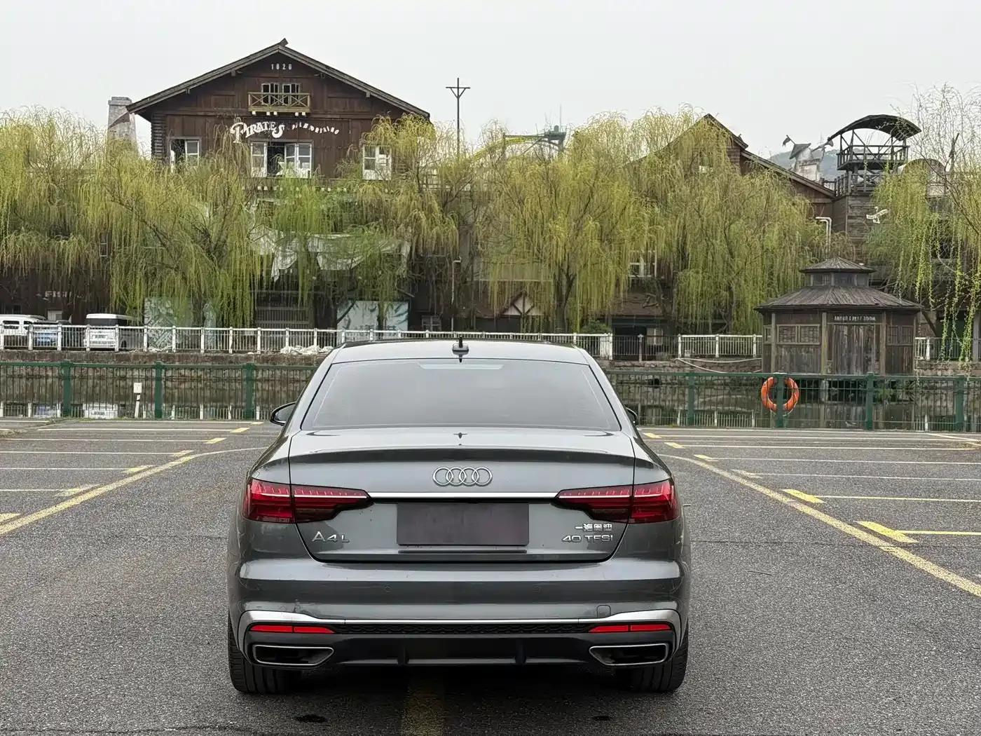Audi A4L 2020 40 TFSI Fashion Dynamic Edition — миниатюра 8