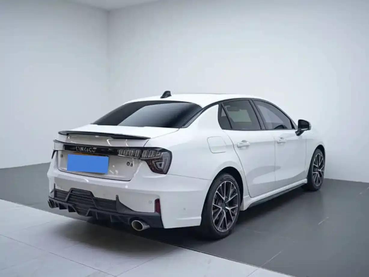 Lynk & Co 03 2019 1.5TD DCT Pro Edition (China VI Emission Standard) — миниатюра 3