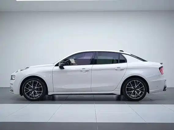 Lynk & Co 03 2019 1.5TD DCT Pro Edition (China VI Emission Standard) — миниатюра 4