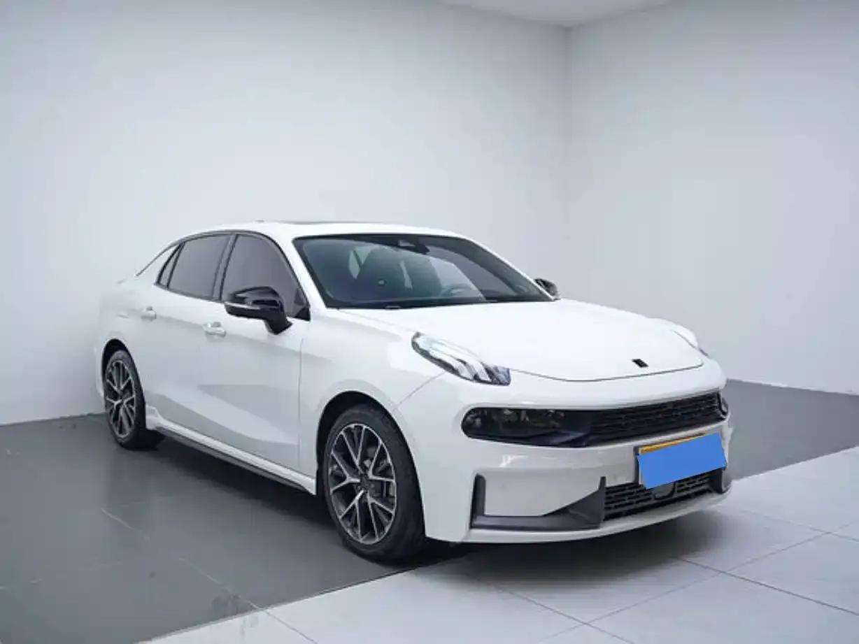 Lynk & Co 03 2019 1.5TD DCT Pro Edition (China VI Emission Standard) — миниатюра 10