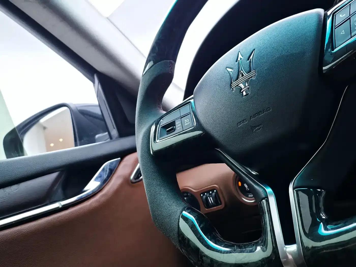 Presidential Edition 2013 3.0T Standard Edition — миниатюра 24
