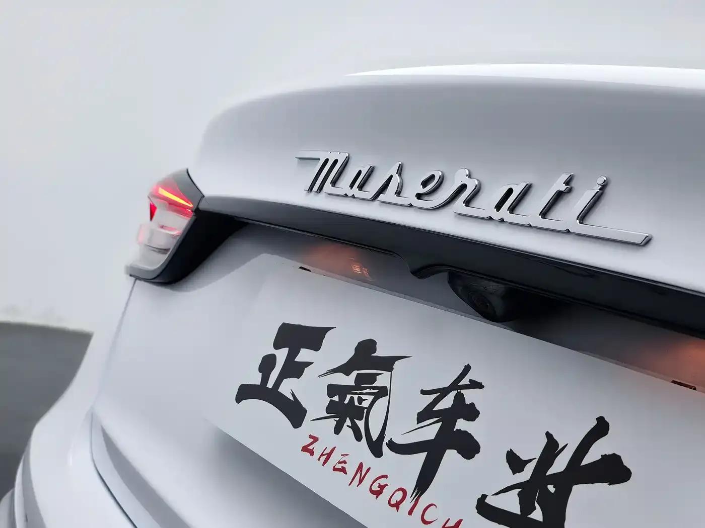 Presidential Edition 2013 3.0T Standard Edition — миниатюра 10