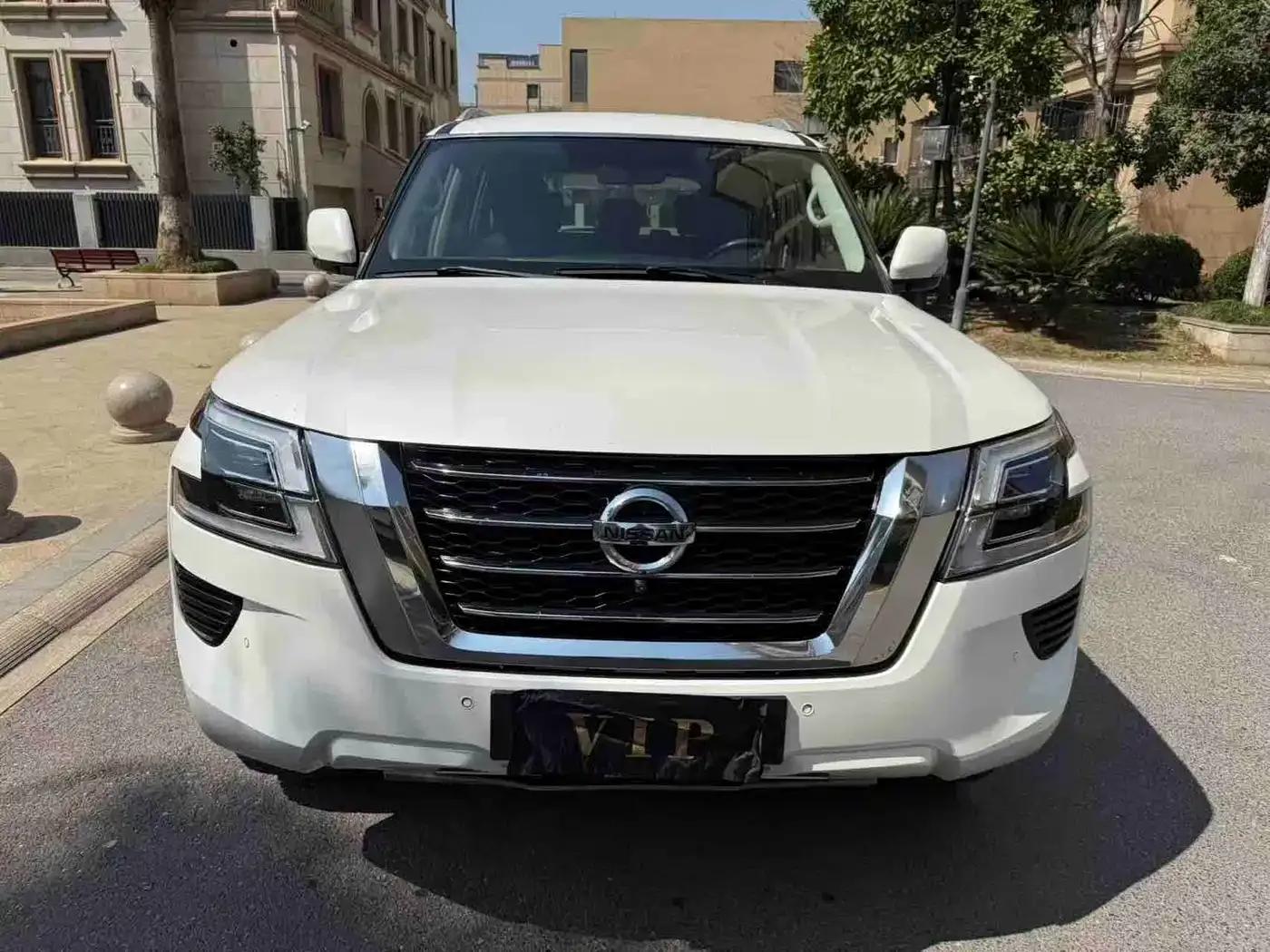 2020 Nissan Patrol Y62 4.0L Middle East Edition — миниатюра 2
