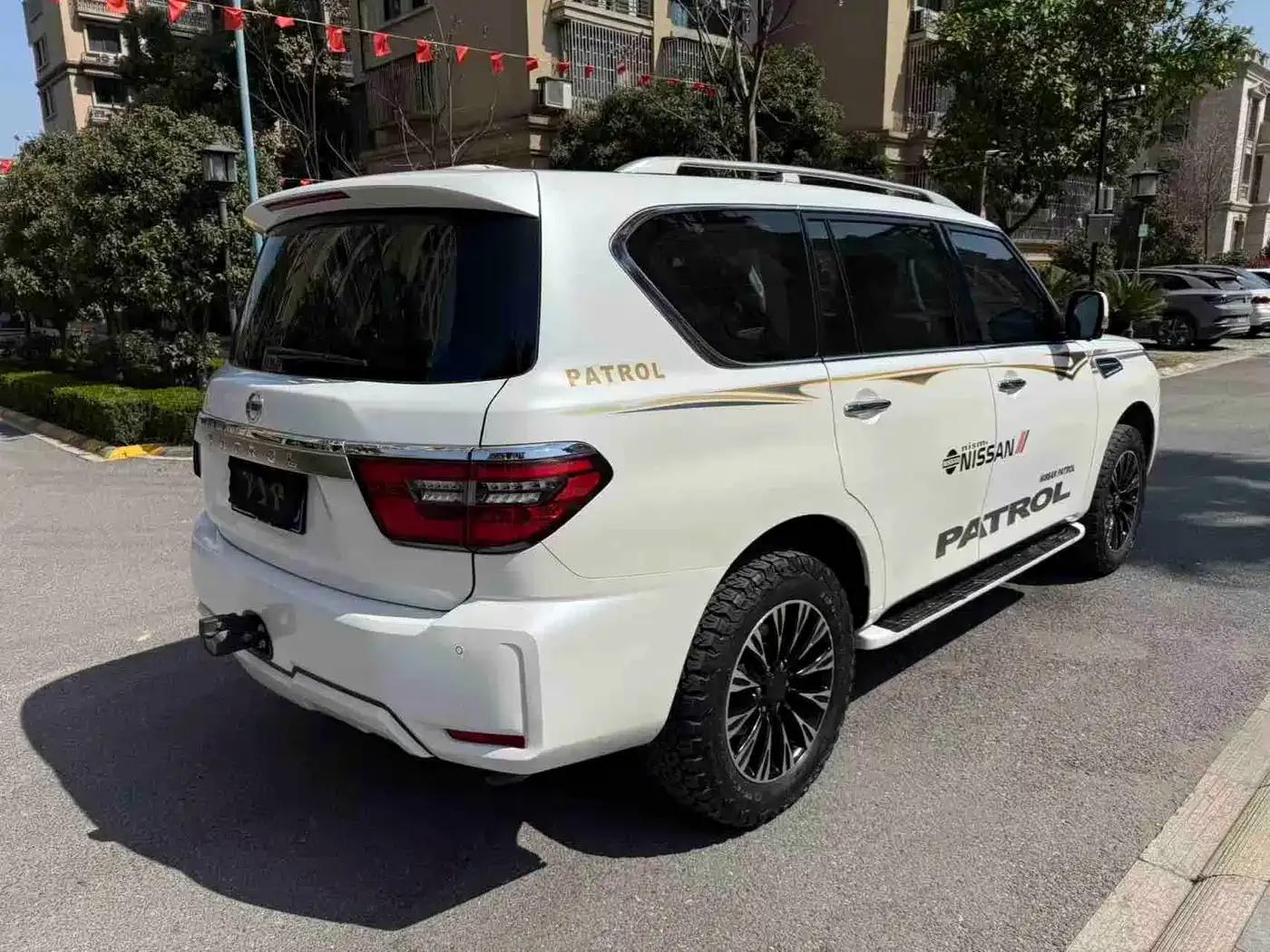 2020 Nissan Patrol Y62 4.0L Middle East Edition — миниатюра 4