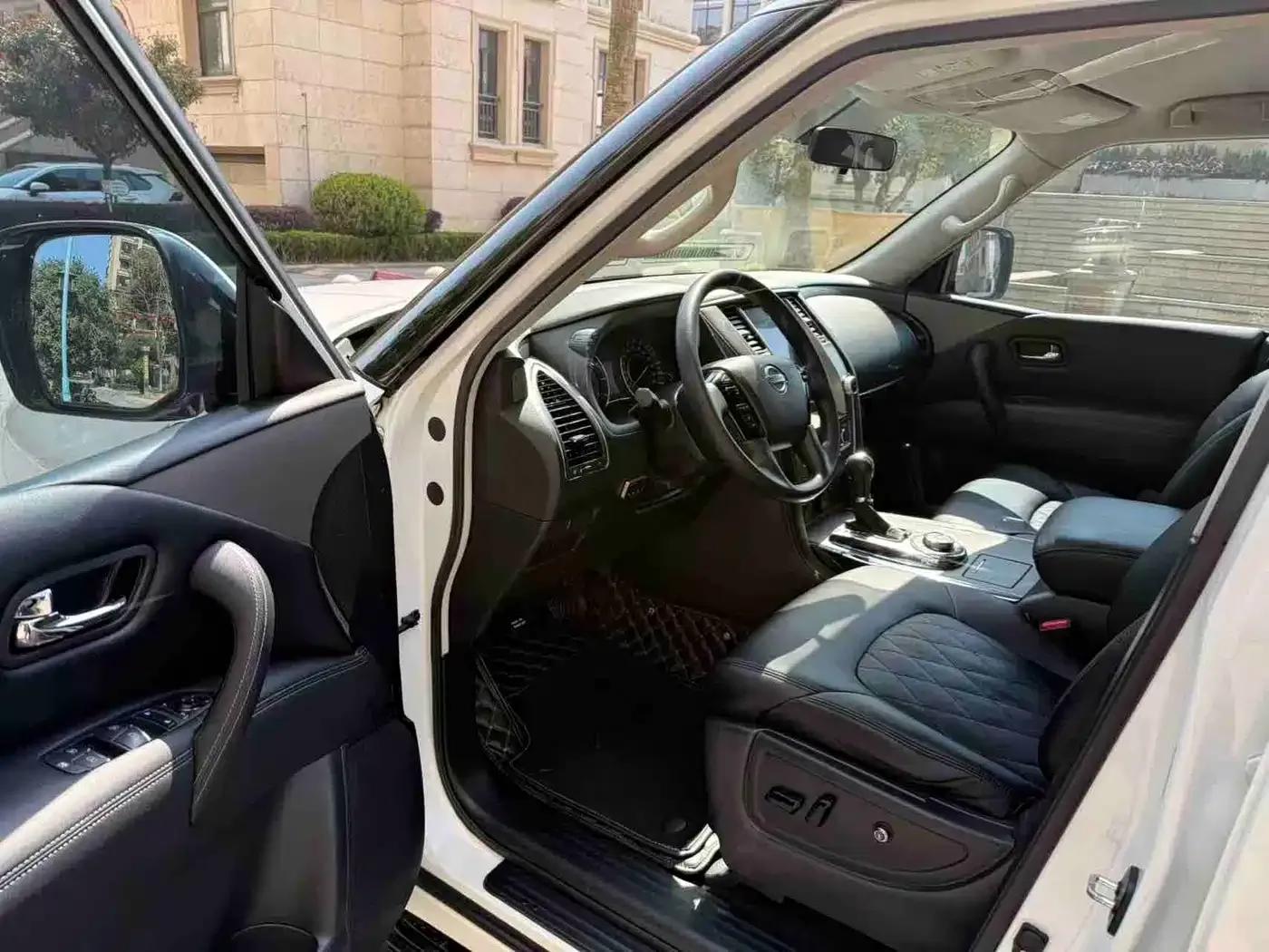 2020 Nissan Patrol Y62 4.0L Middle East Edition — миниатюра 5