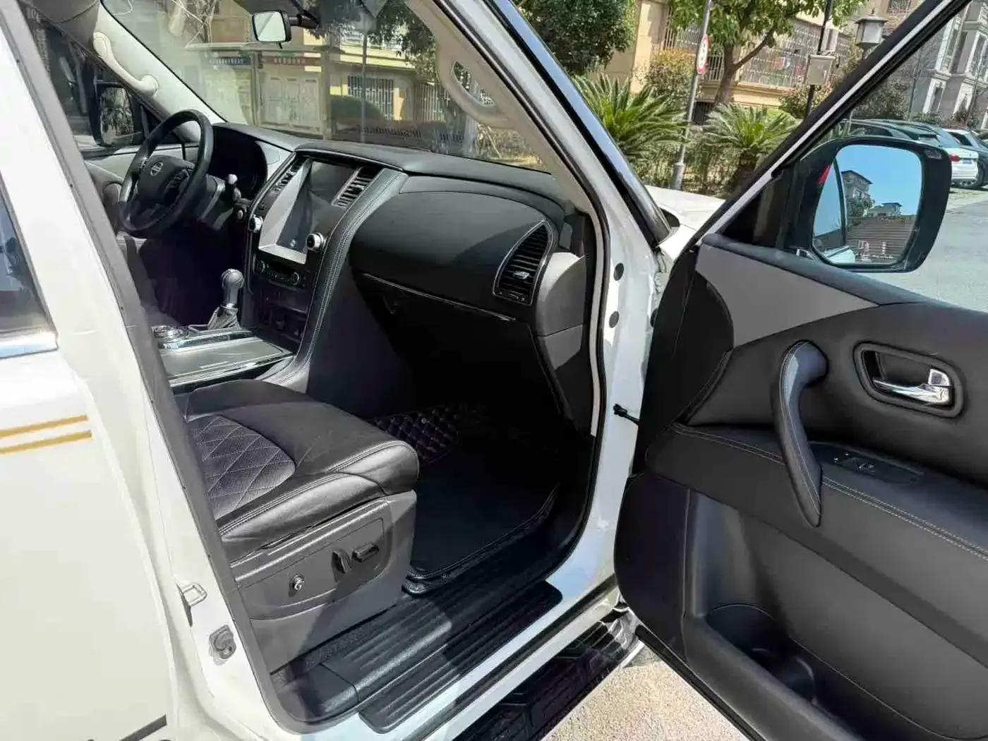 2020 Nissan Patrol Y62 4.0L Middle East Edition — миниатюра 7