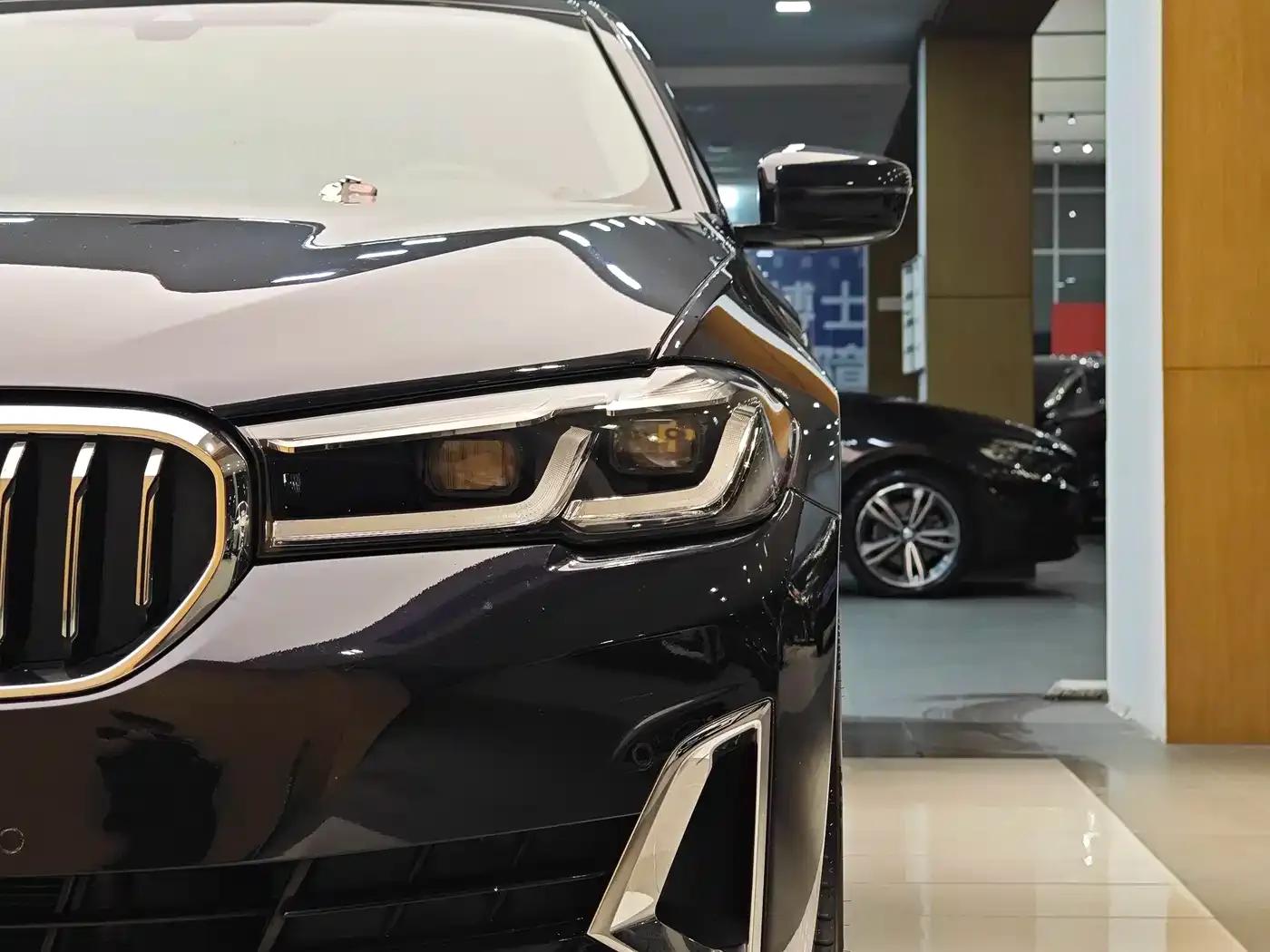 BMW 5 Series 2021 Facelift 530Li Leading Luxury Package — миниатюра 2