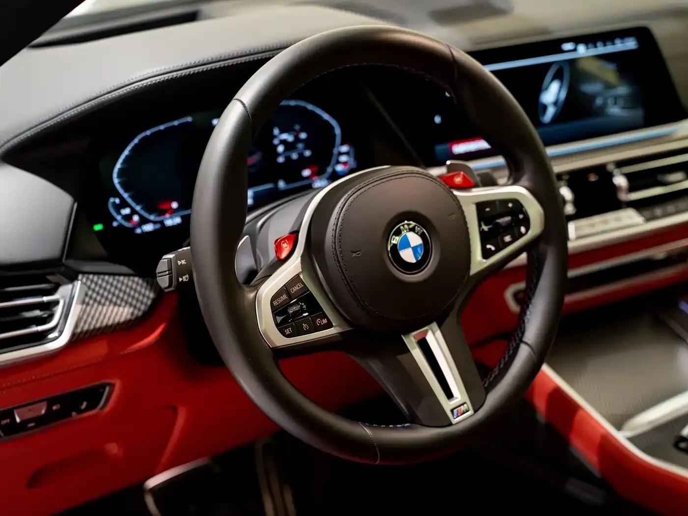 2022 BMW X6 M — миниатюра 18