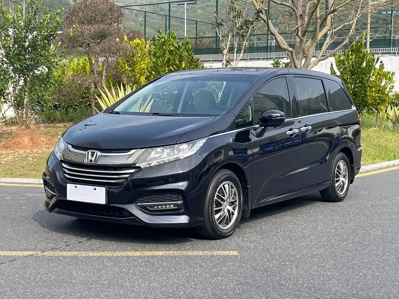 2018 Odyssey 2.4L Comfort Edition — миниатюра 1