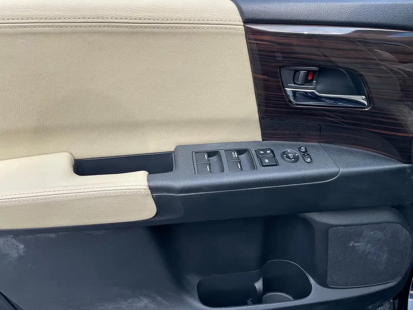 2018 Odyssey 2.4L Comfort Edition — миниатюра 14