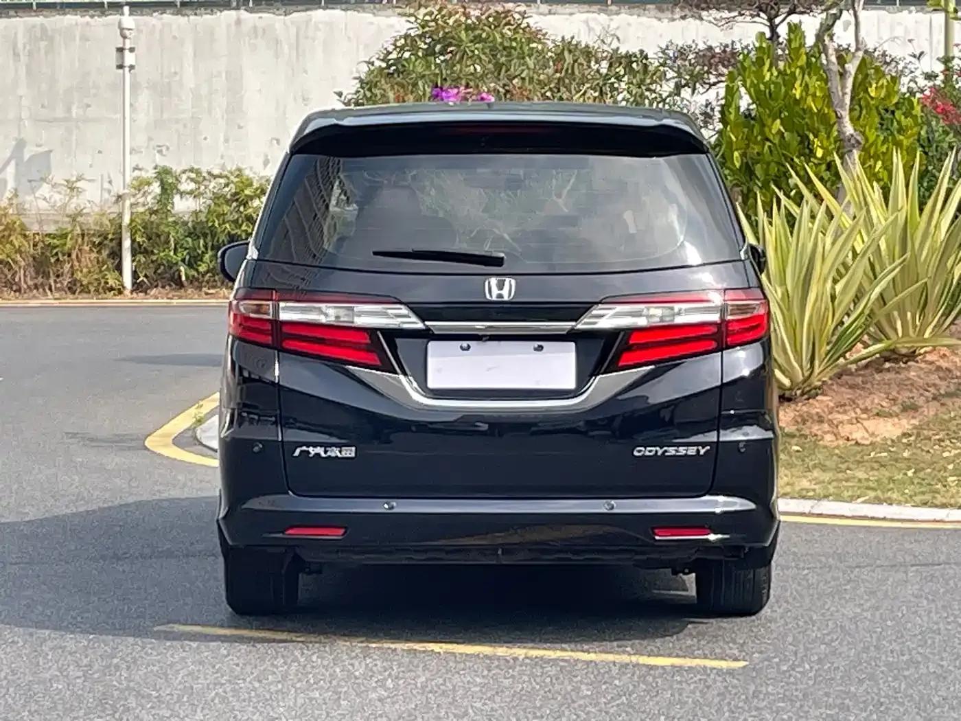 2018 Odyssey 2.4L Comfort Edition — миниатюра 5