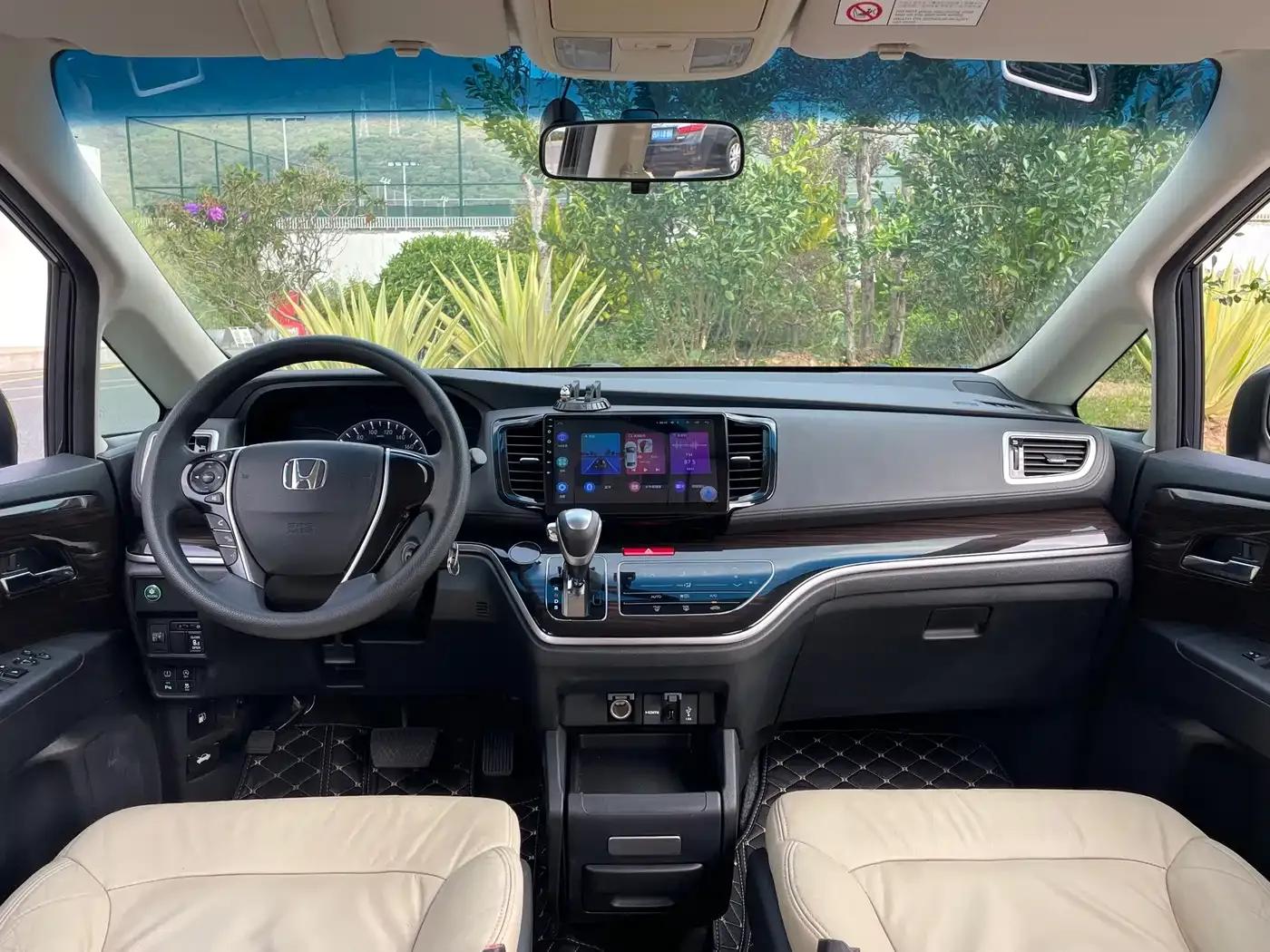 2018 Odyssey 2.4L Comfort Edition — миниатюра 6
