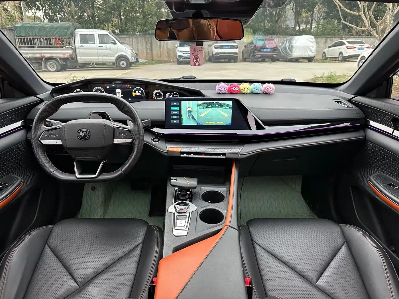 Changan UNI-V 2023 1.5T Premium Edition — миниатюра 11