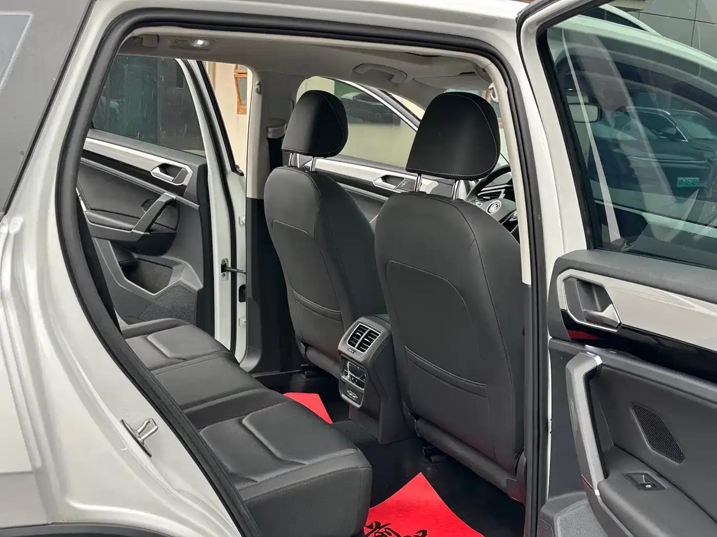Tayron 2022 330TSI 2WD Luxury Intelligent Edition — миниатюра 8