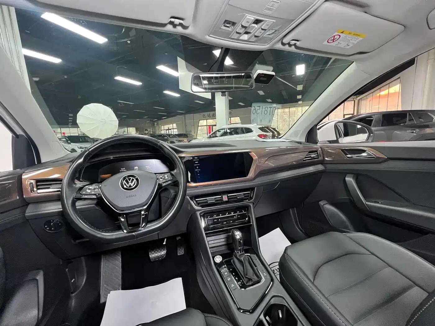 Tharu 2022 280TSI 2WD Luxury Edition — миниатюра 22