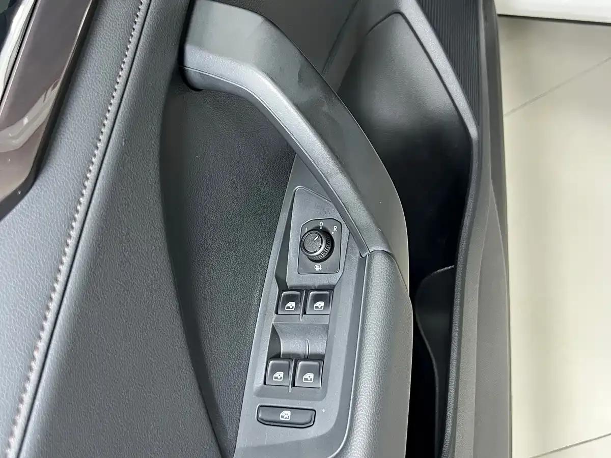 Tharu 2022 280TSI 2WD Luxury Edition — миниатюра 7
