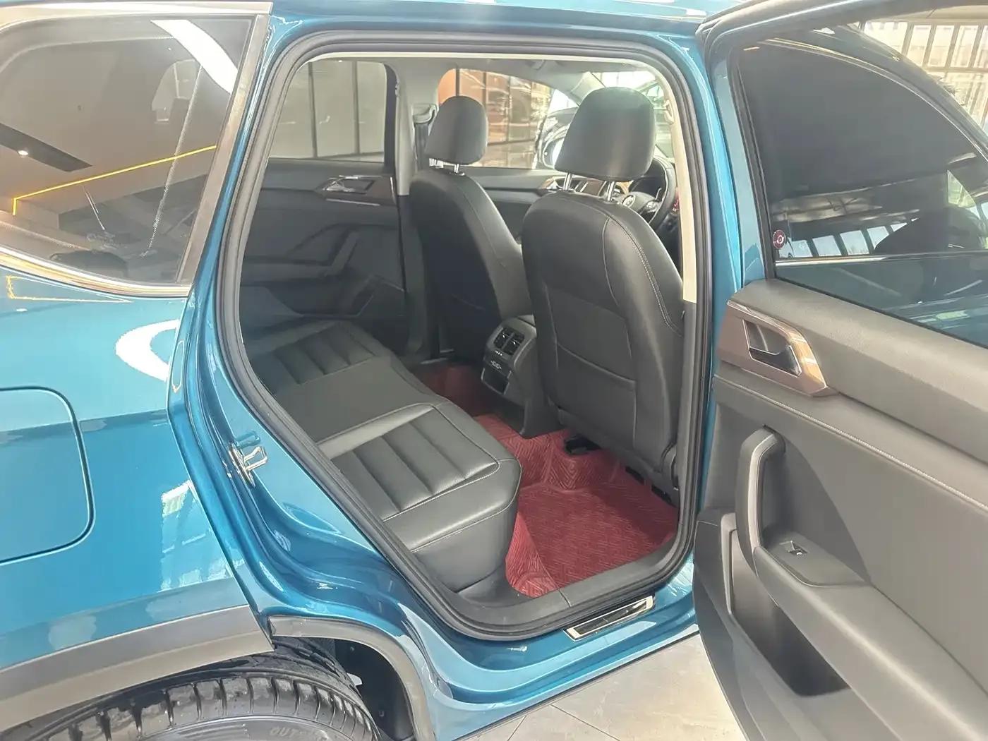 Tharu 2020 Facelift 330TSI 4WD Flagship Edition (China VI Emission Standard) — миниатюра 9