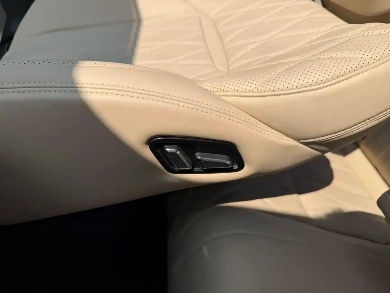 Geely Xingyue L 2025 Oriental Radiance 2.0TD Automatic 4WD Moon Gazing Edition — миниатюра 23