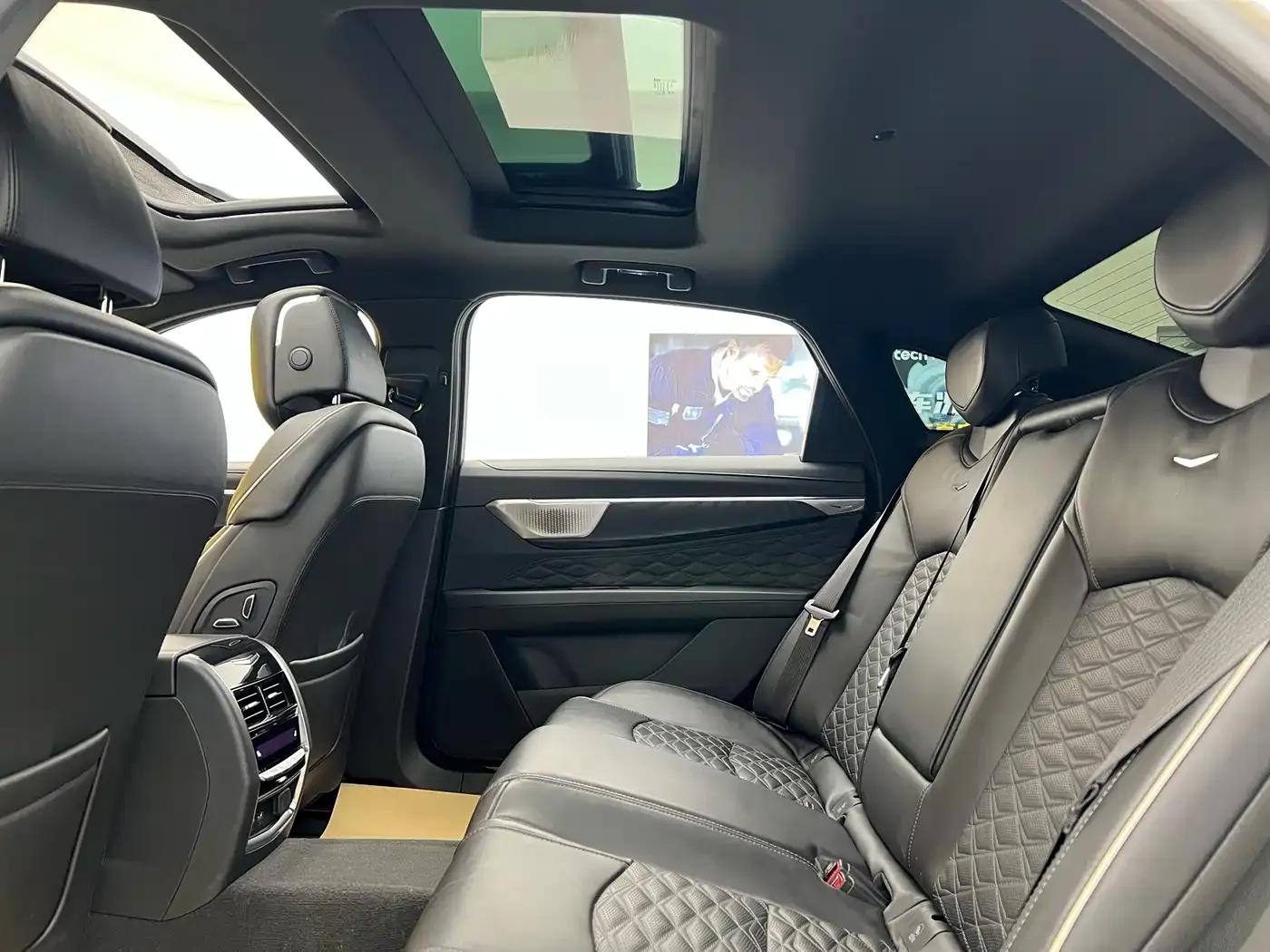 2023 Cadillac CT6 28T Premium — миниатюра 27