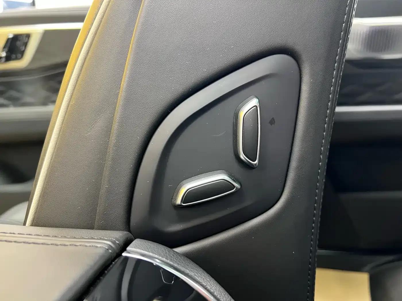 2023 Cadillac CT6 28T Premium — миниатюра 29