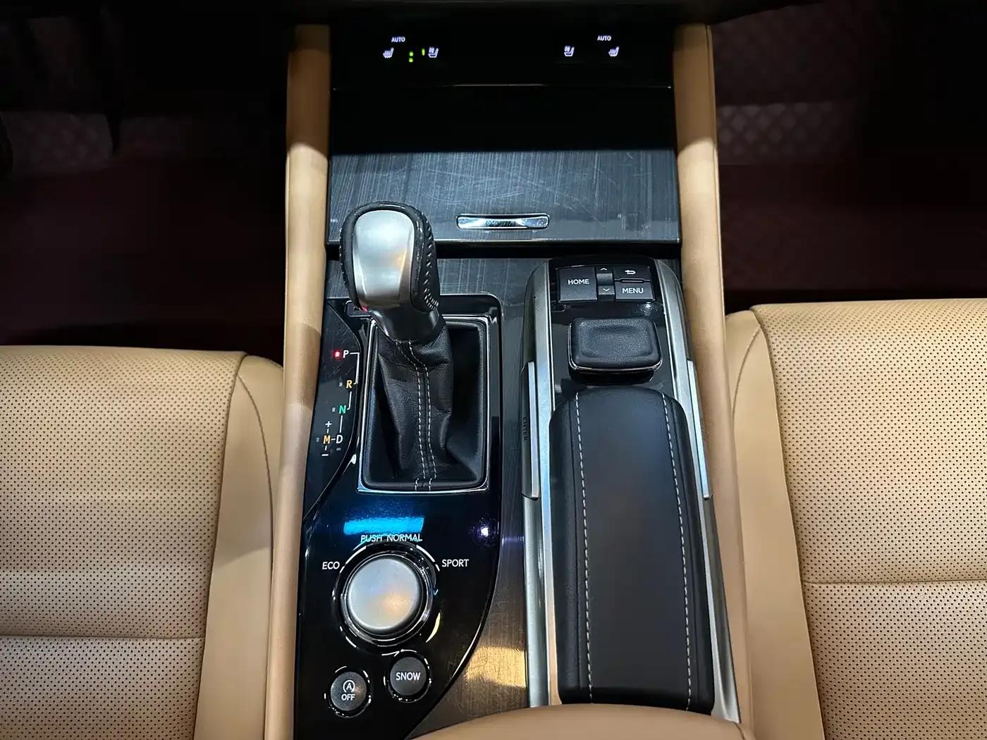 Lexus GS 2016 200t Leading Edition — миниатюра 12