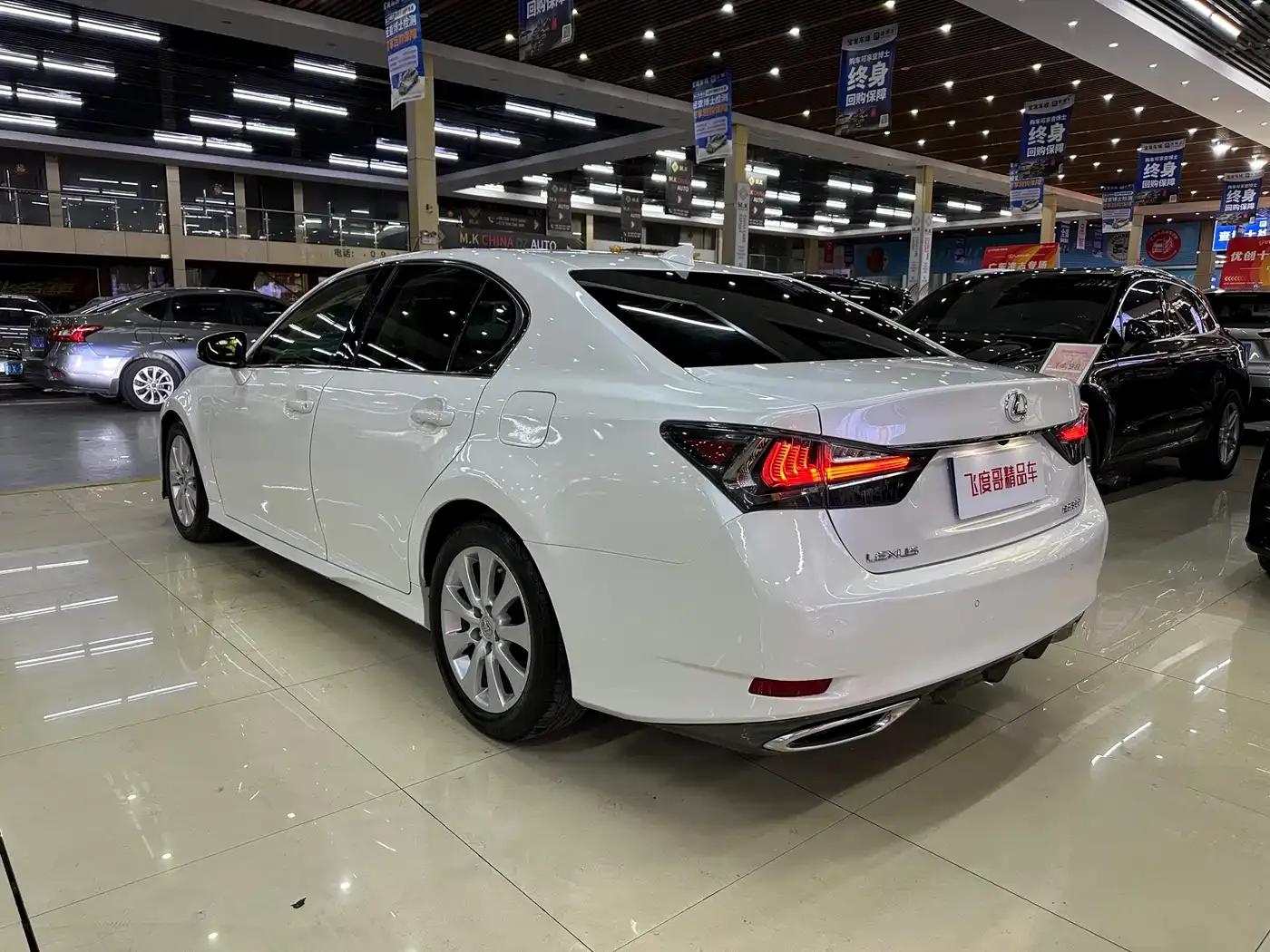 Lexus GS 2016 200t Leading Edition — миниатюра 9