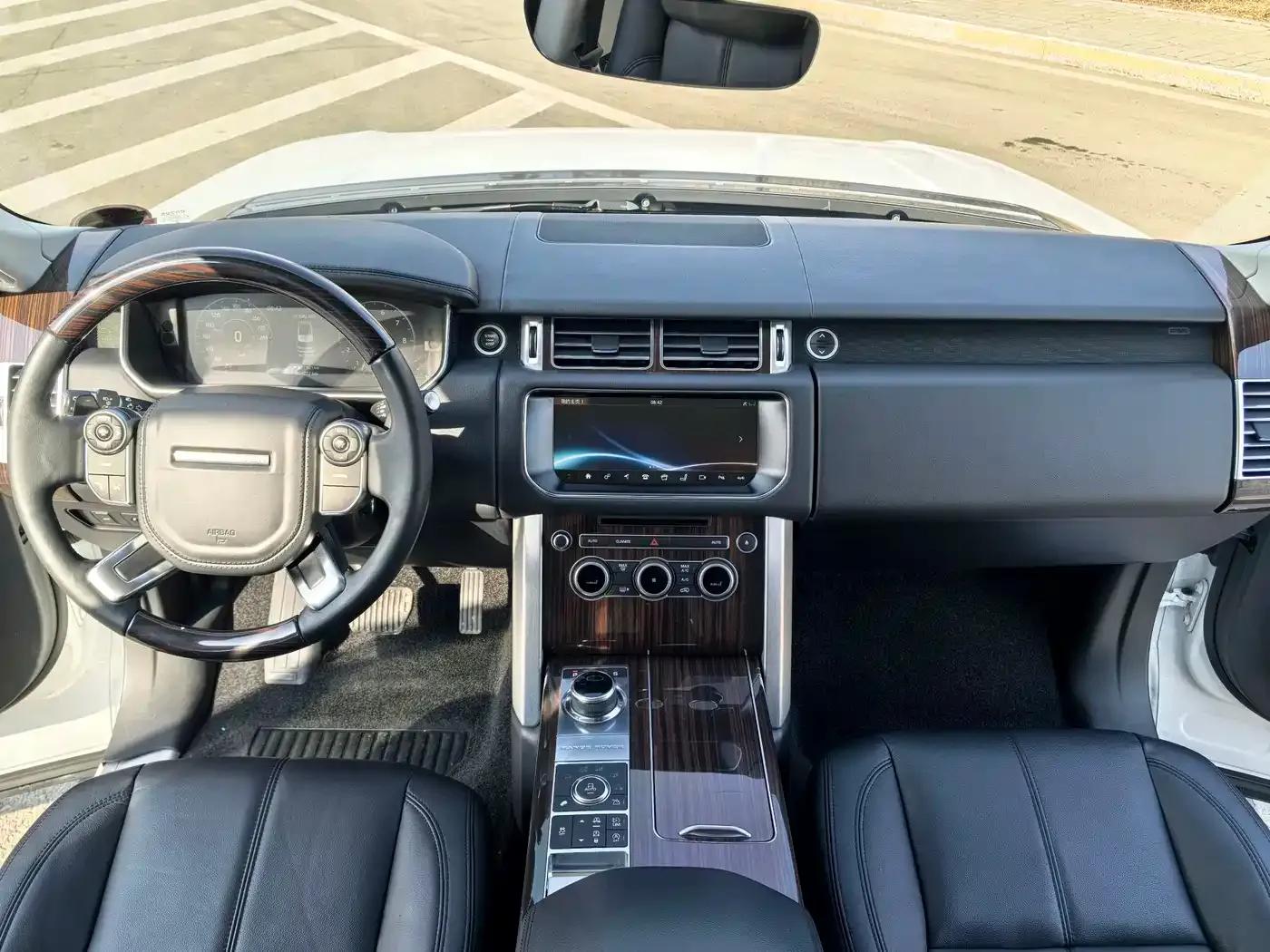 2017 Range Rover 3.0 SC V6 Vogue — миниатюра 7
