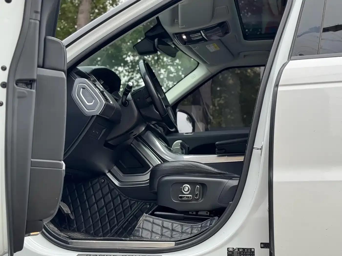 Range Rover Sport 2021 3.0 L6 SE — миниатюра 8