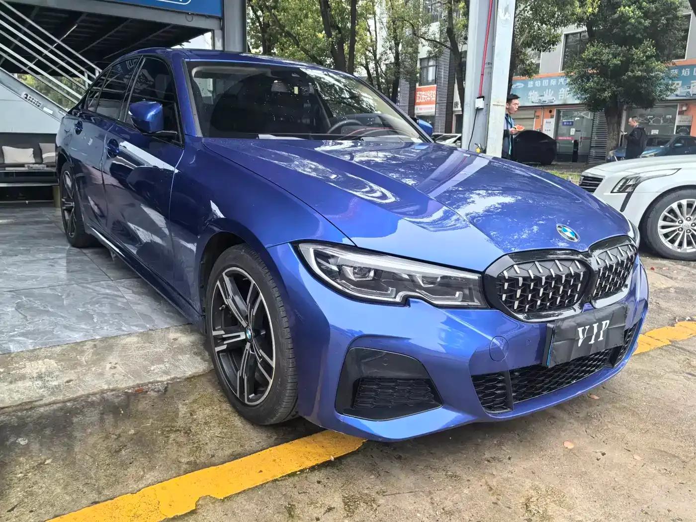 2022 BMW 3 Series 325i M Sport Package — миниатюра 3